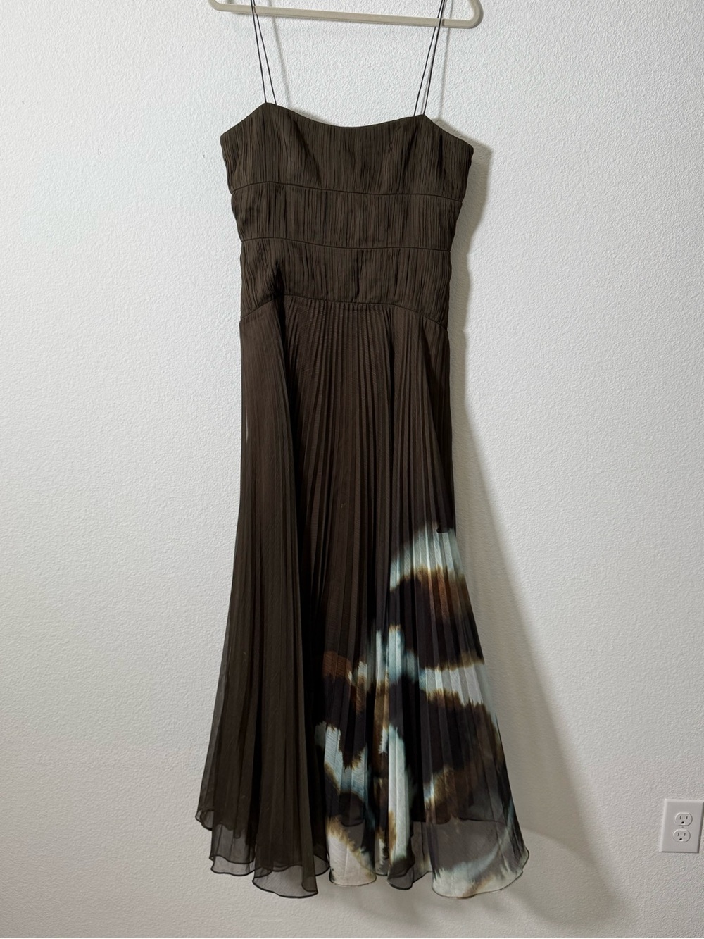 AMUR Sue Pleated Midi Dress Brown Abstract Print Pleated Chiffon Slip Dress 10 - Picture 2 of 7